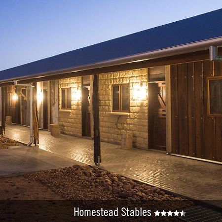 Saltbush Retreat Villa Longreach Exterior photo