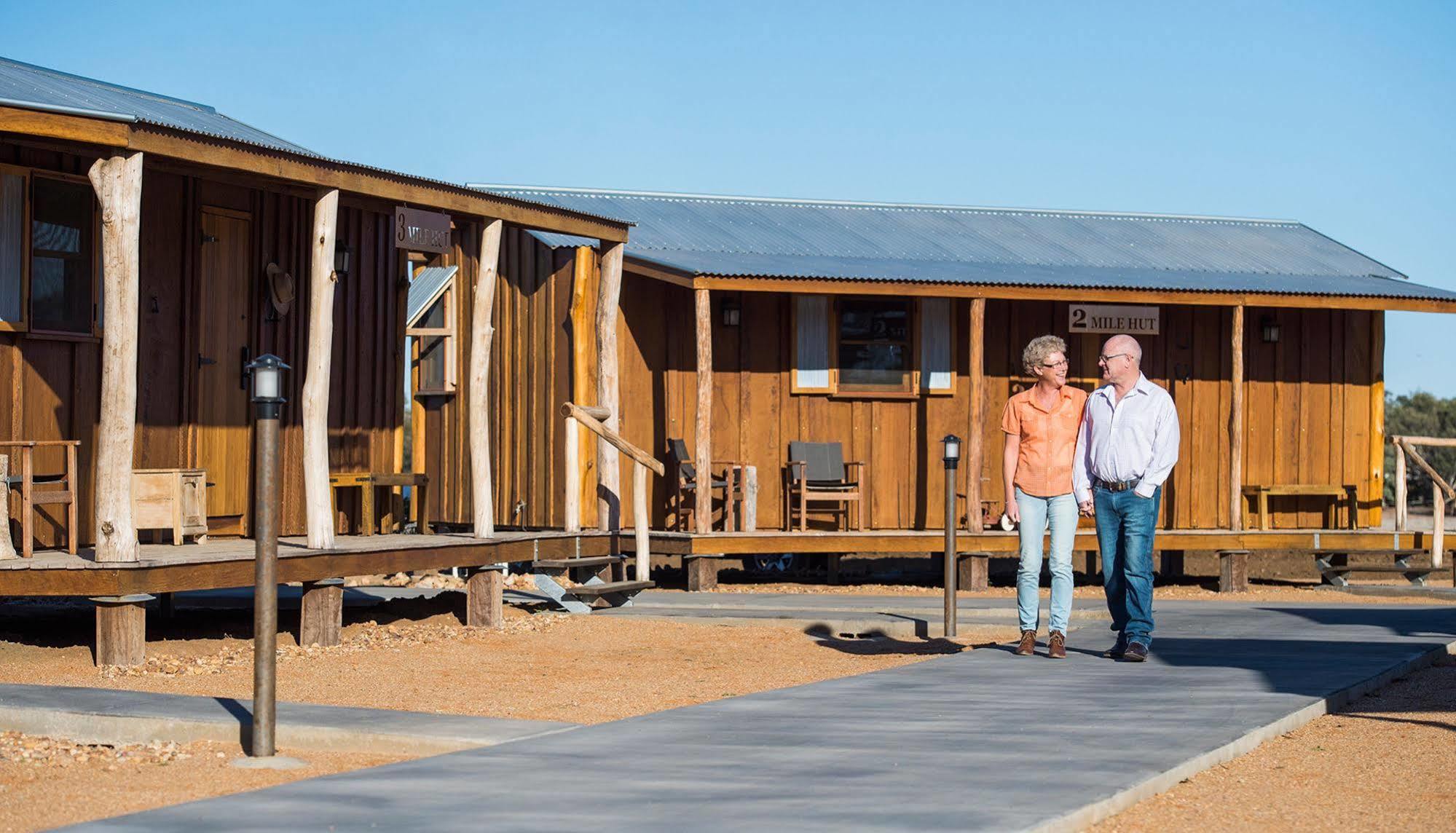 Saltbush Retreat Villa Longreach Exterior photo